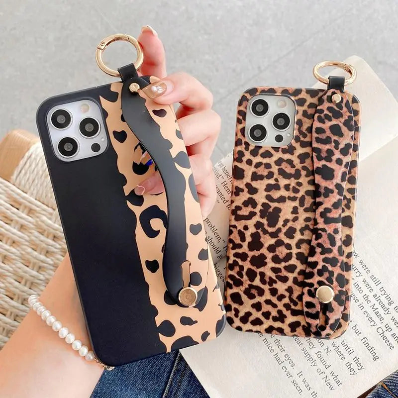 Leopard Wrist Case